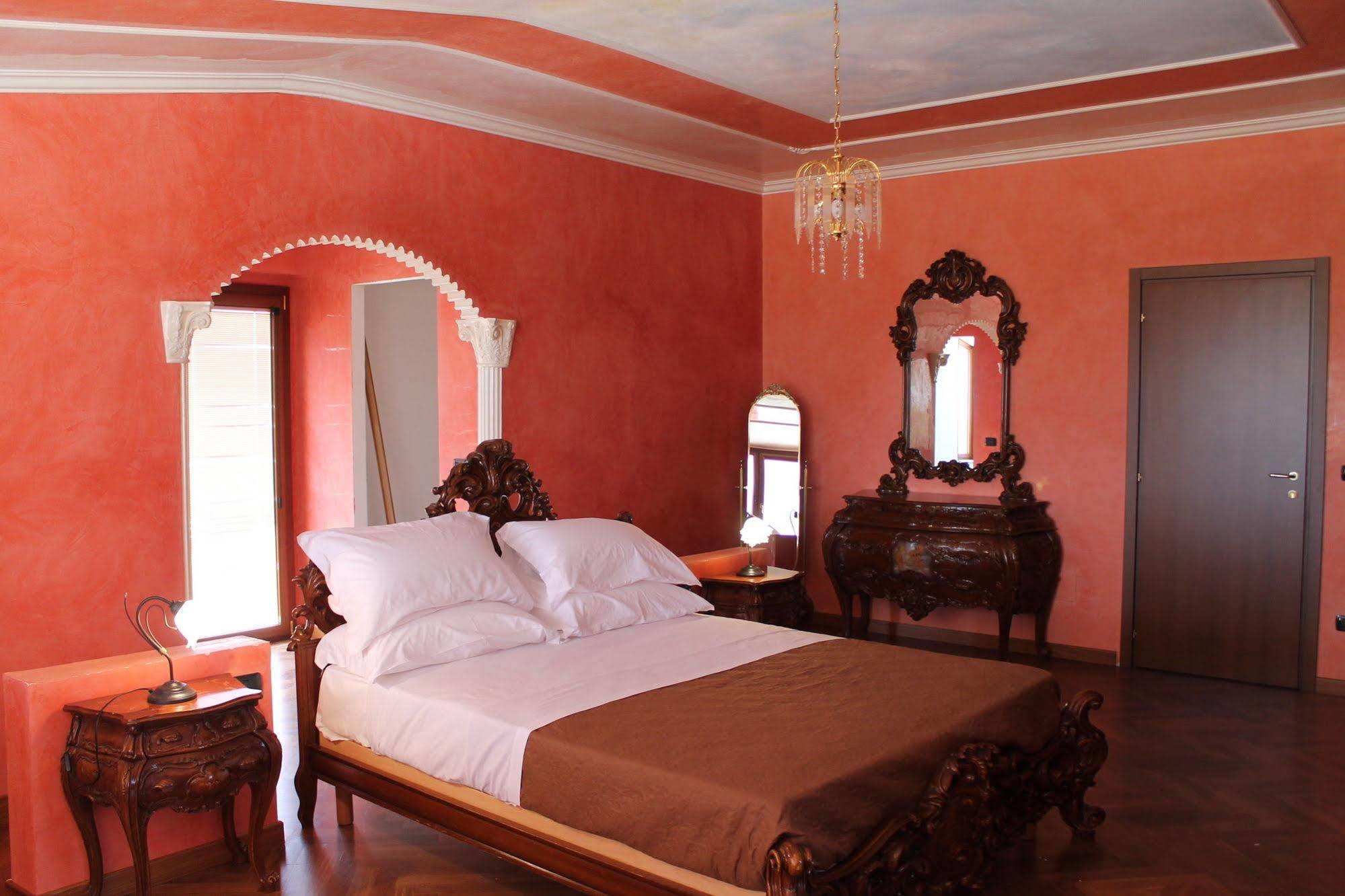 Villa Pinto Лучера Экстерьер фото
